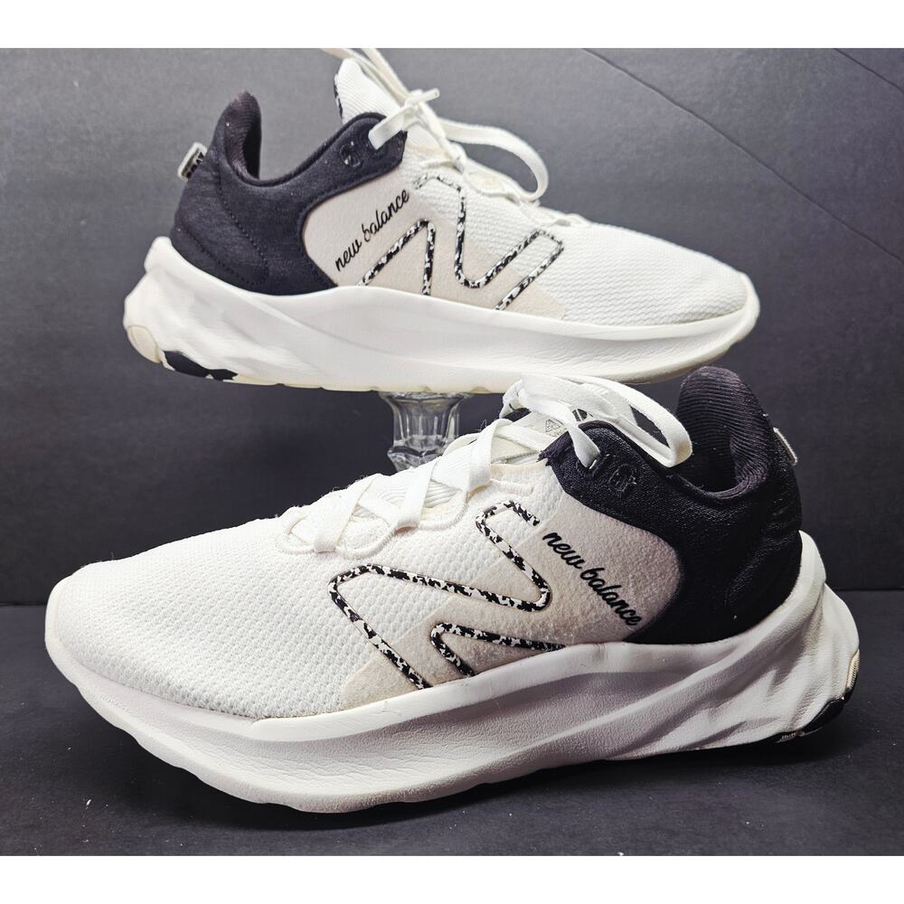 New Balance Women 9 Comfy footwear